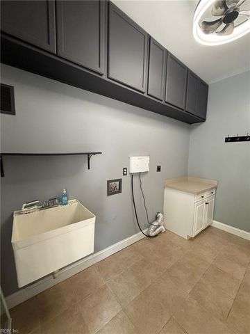 1149 Beaver Dam RD, Chesapeake, VA 23322