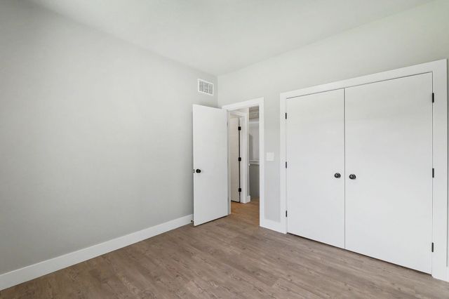 1133 W Trek Cir, Goddard, KS 67052