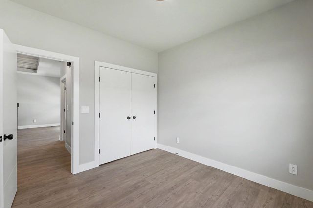 1133 W Trek Cir, Goddard, KS 67052