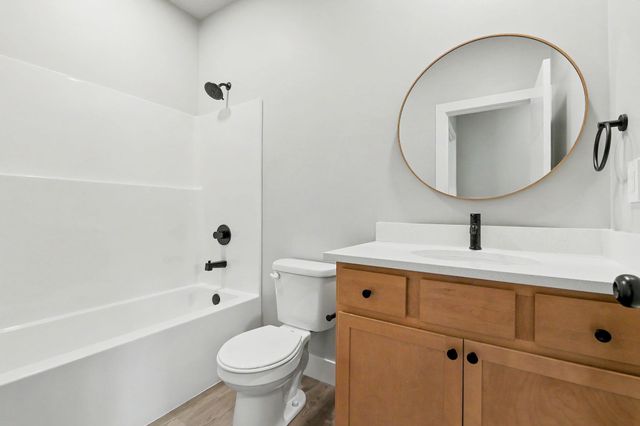 1133 W Trek Cir, Goddard, KS 67052