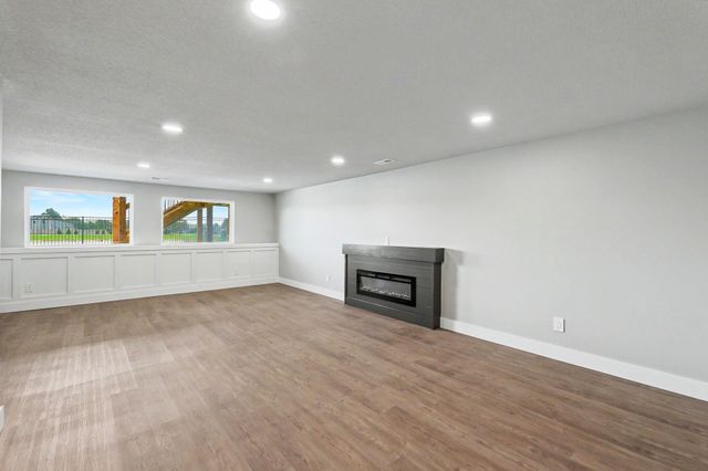 1133 W Trek Cir, Goddard, KS 67052