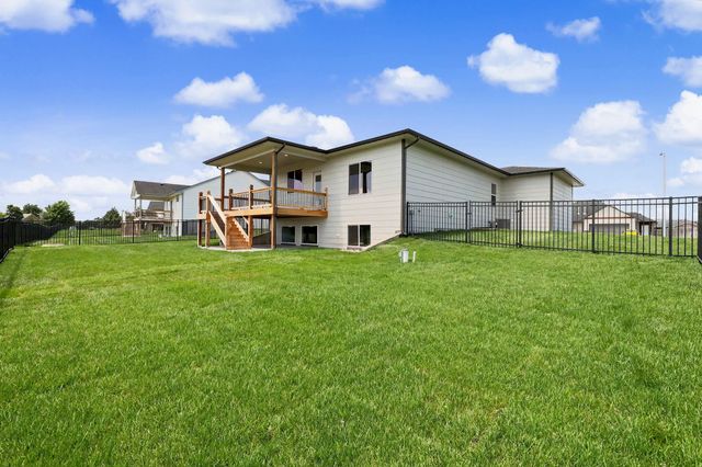 1133 W Trek Cir, Goddard, KS 67052