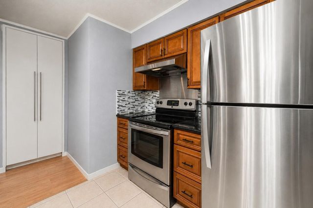 2615 Marilee Lane 2, Houston, TX 77057