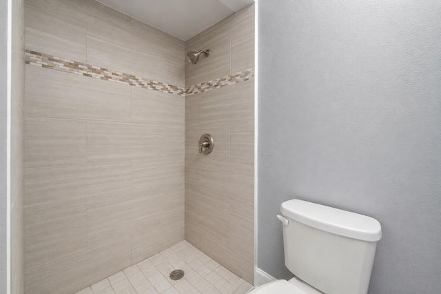 2615 Marilee Lane 2, Houston, TX 77057