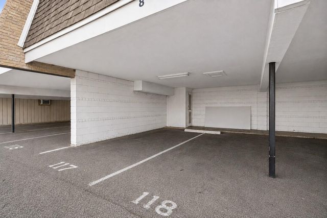 2615 Marilee Lane 2, Houston, TX 77057