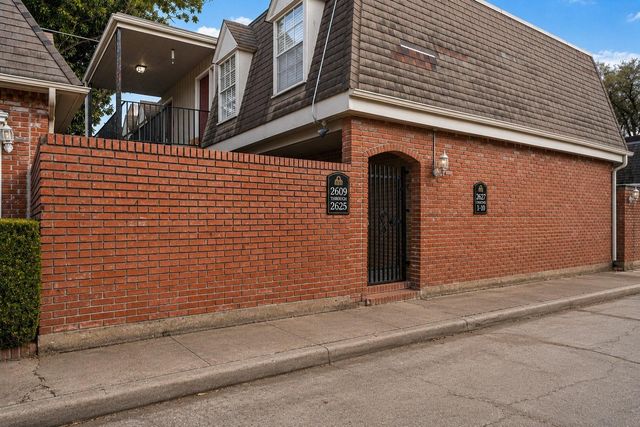 2615 Marilee Lane 2, Houston, TX 77057