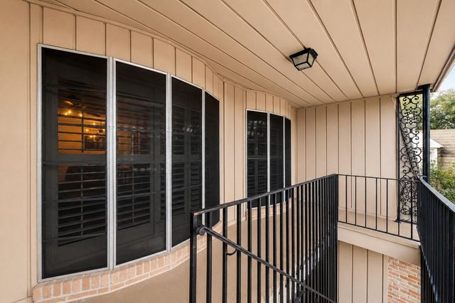 2615 Marilee Lane 2, Houston, TX 77057
