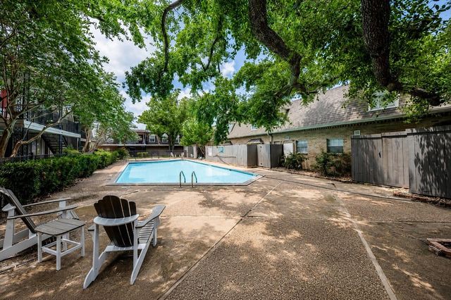 2615 Marilee Lane 2, Houston, TX 77057