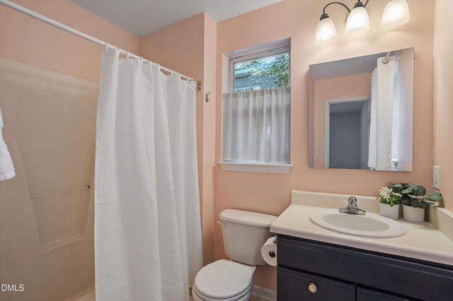552 Moseley Lane, Raleigh, NC 27601