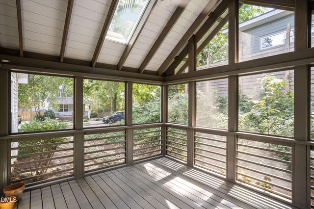 552 Moseley Lane, Raleigh, NC 27601