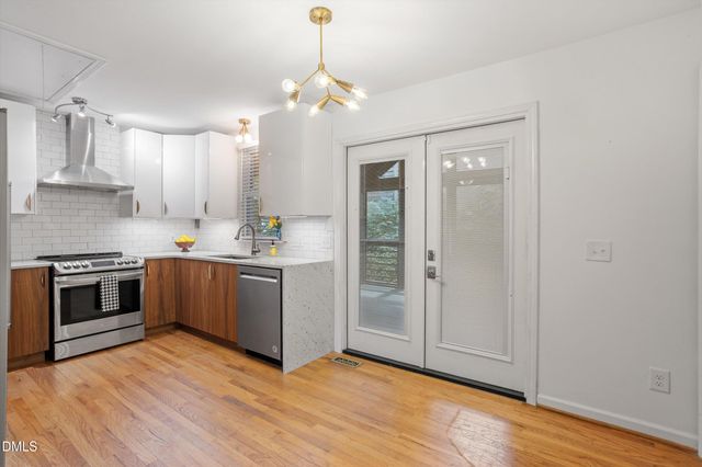 552 Moseley Lane, Raleigh, NC 27601