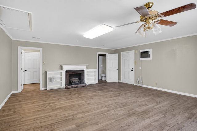 960 Roanoke Drive, Shreveport, LA 71107