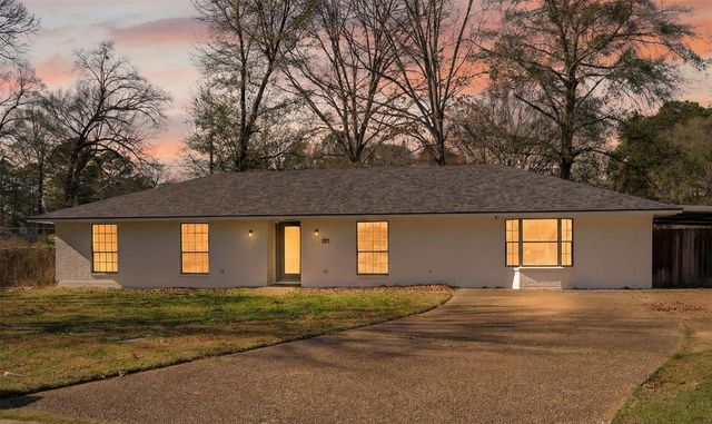 960 Roanoke Drive, Shreveport, LA 71107