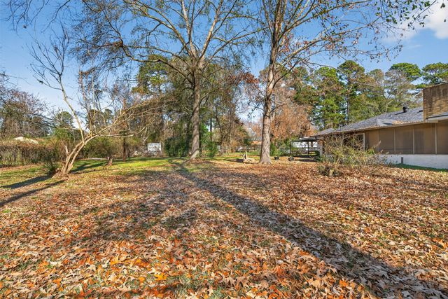 960 Roanoke Drive, Shreveport, LA 71107