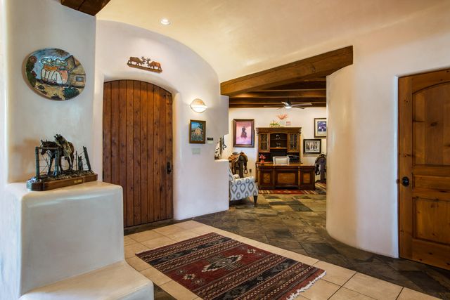 178 El Camino Campo, Corrales, NM 87048