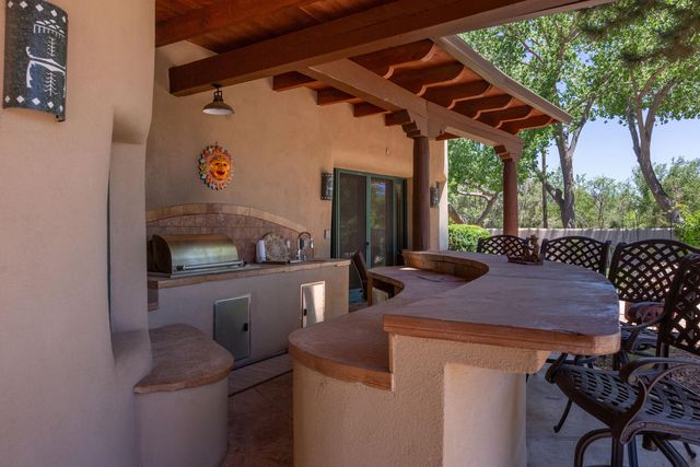 178 El Camino Campo, Corrales, NM 87048