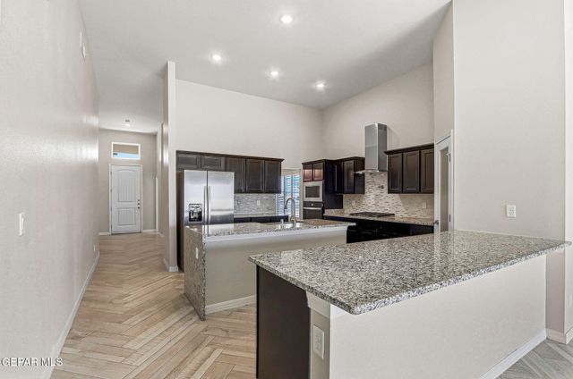 925 Louisiana Downs Avenue, El Paso, TX 79932