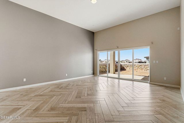 925 Louisiana Downs Avenue, El Paso, TX 79932