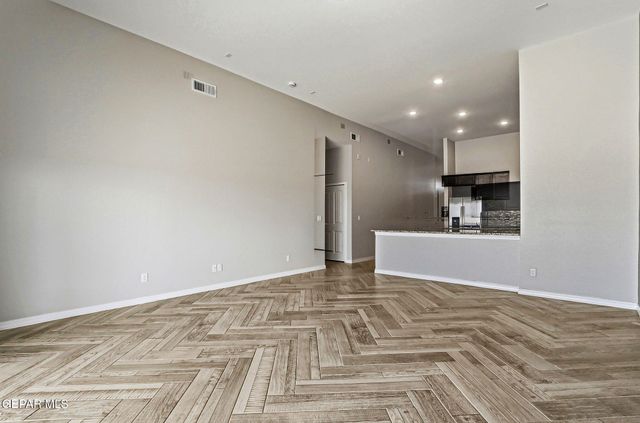 925 Louisiana Downs Avenue, El Paso, TX 79932