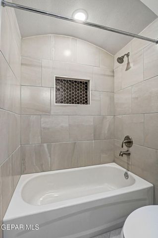 925 Louisiana Downs Avenue, El Paso, TX 79932