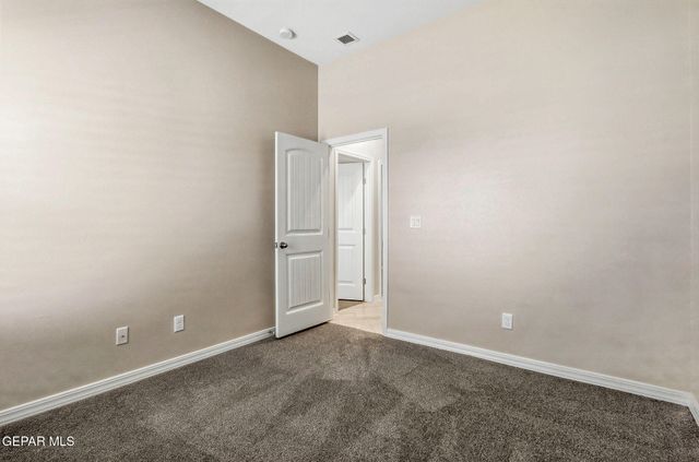 925 Louisiana Downs Avenue, El Paso, TX 79932