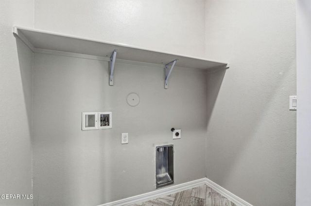 925 Louisiana Downs Avenue, El Paso, TX 79932