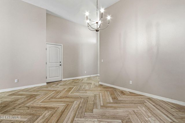 925 Louisiana Downs Avenue, El Paso, TX 79932