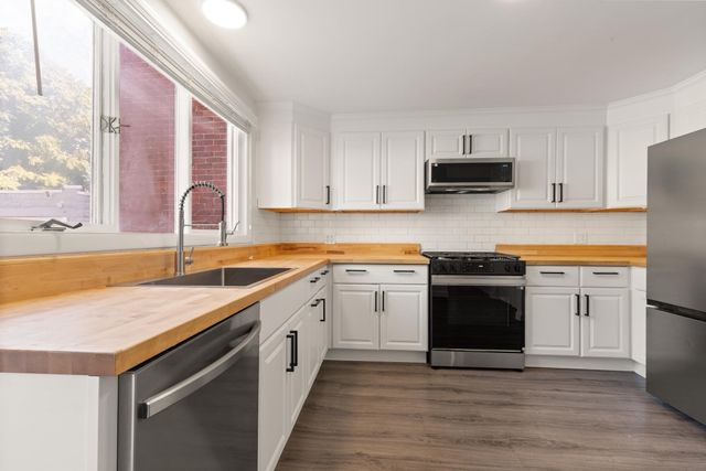 13 Heard, Chelsea, MA 02150