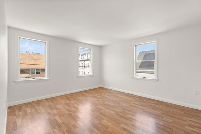 13 Heard, Chelsea, MA 02150