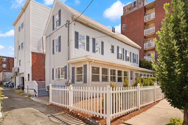 13 Heard, Chelsea, MA 02150