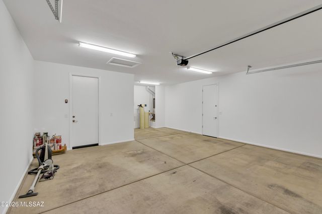 10237 E Iron Horse Trail, Tucson, AZ 85747