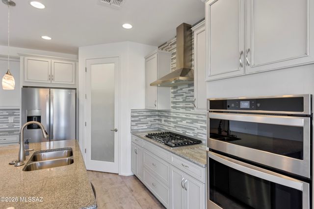 10237 E Iron Horse Trail, Tucson, AZ 85747