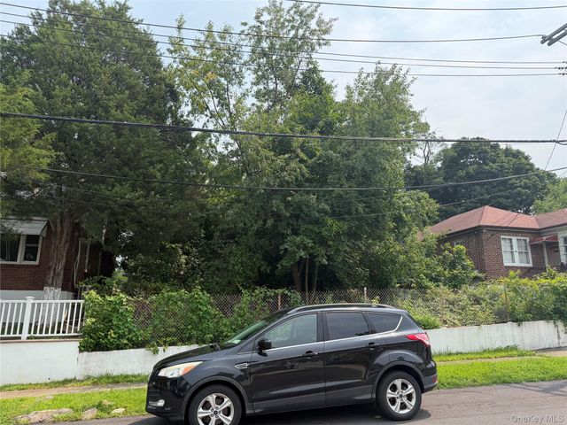56 Hunt Avenue, Yonkers, NY 10710