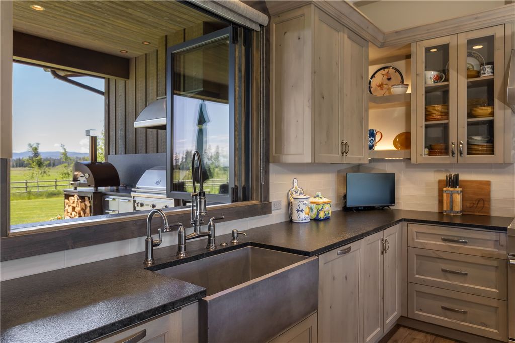 2046 Spring Prairie Ranch Road, Whitefish, MT 59937 photo 43