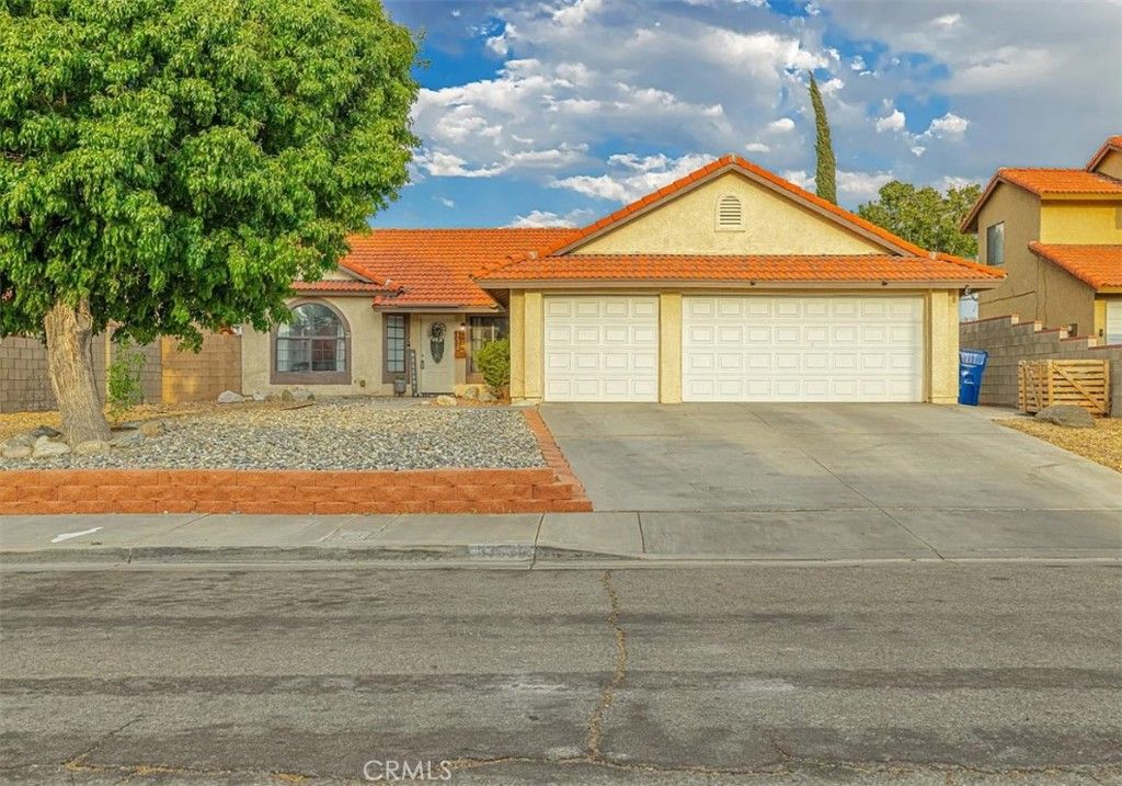 37526 Rose Street, Palmdale, CA 93552