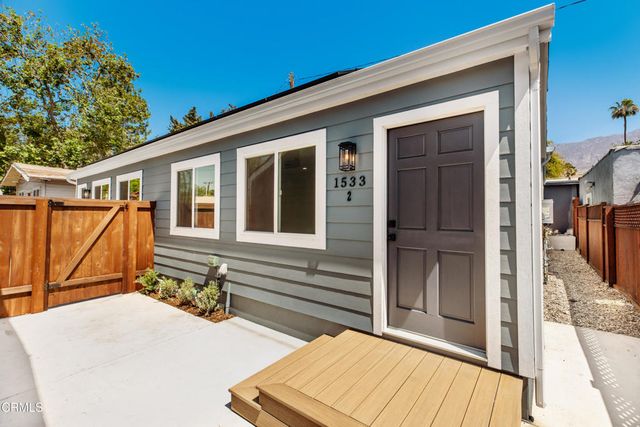 1537 E Topeka Street, Pasadena, CA 91104
