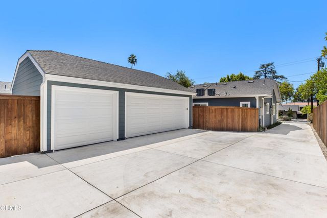 1537 E Topeka Street, Pasadena, CA 91104