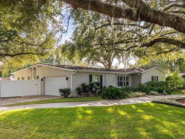 2330 HICKORY LANE, Orlando, FL 32803