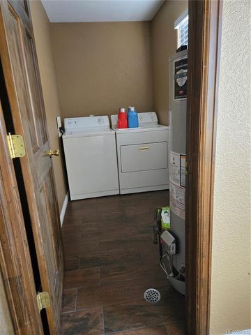 633 S Stuart Street, Denver, CO 80219