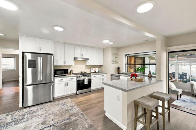 796 Ranger Circle, Foster City, CA 94404