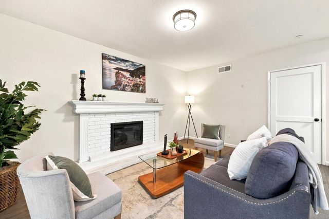 796 Ranger Circle, Foster City, CA 94404