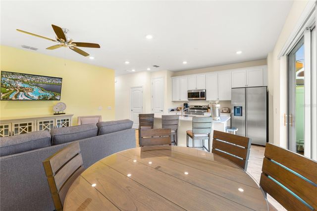 2967 CASTAWAY LANE, Kissimmee, FL 34747