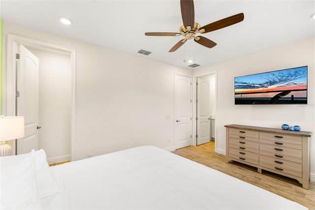 2967 CASTAWAY LANE, Kissimmee, FL 34747