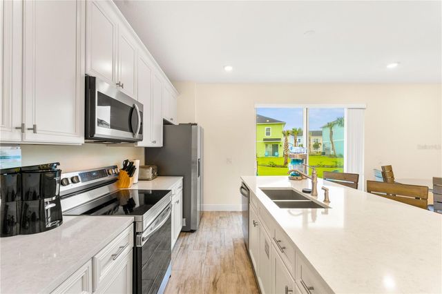 2967 CASTAWAY LANE, Kissimmee, FL 34747