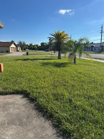 1190 CAPRICORN BOULEVARD, Punta Gorda, FL 33983