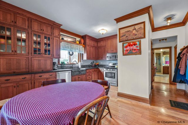 802 E 18TH ST, Cheyenne, WY 82001