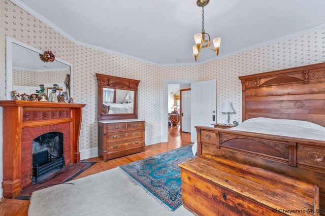 802 E 18TH ST, Cheyenne, WY 82001