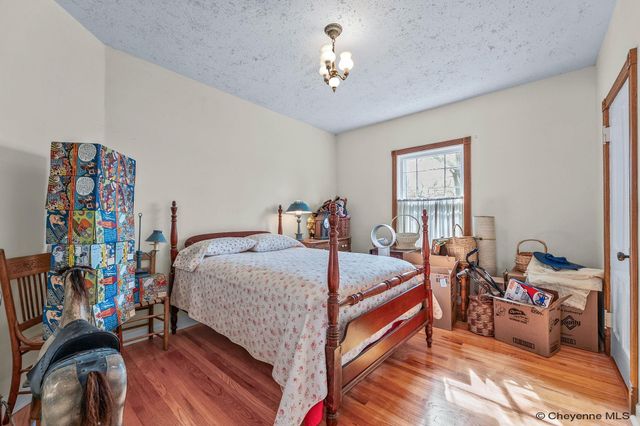 802 E 18TH ST, Cheyenne, WY 82001