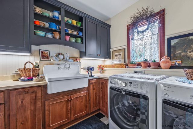 802 E 18TH ST, Cheyenne, WY 82001