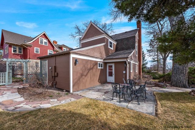 802 E 18TH ST, Cheyenne, WY 82001